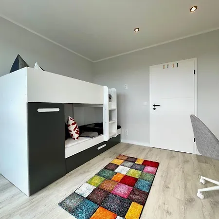 Premium-penthouse-w46 アパート