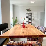 Premium-penthouse-w46 *